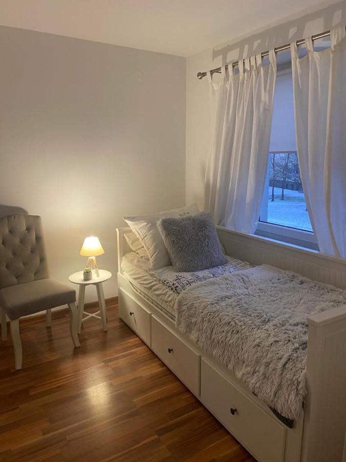 Lux Plus Apartament Chodziez, Zwyciestwa 13 エクステリア 写真