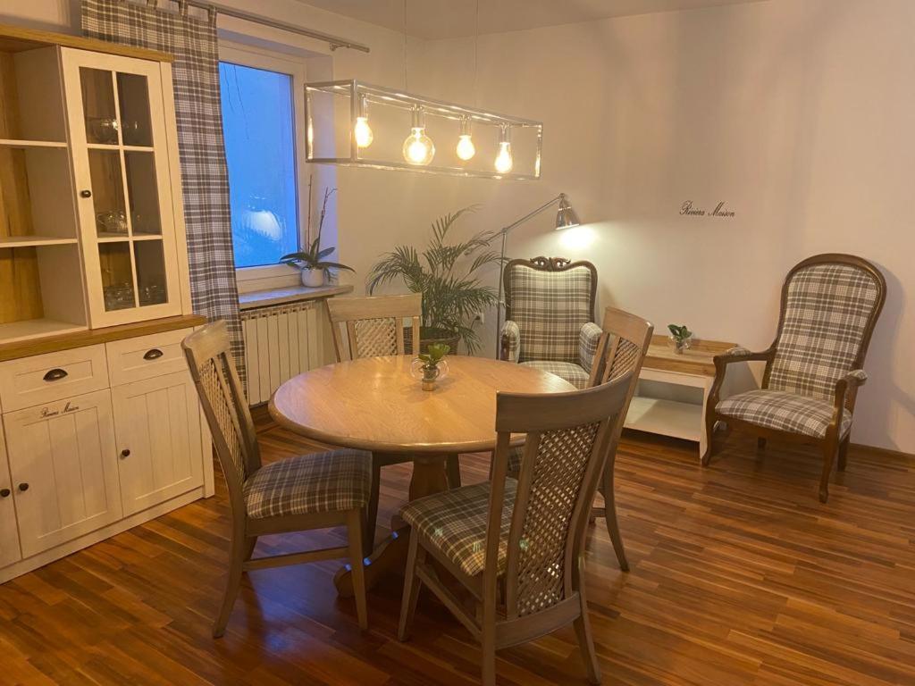 Lux Plus Apartament Chodziez, Zwyciestwa 13 エクステリア 写真