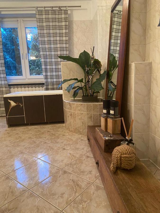 Lux Plus Apartament Chodziez, Zwyciestwa 13 エクステリア 写真